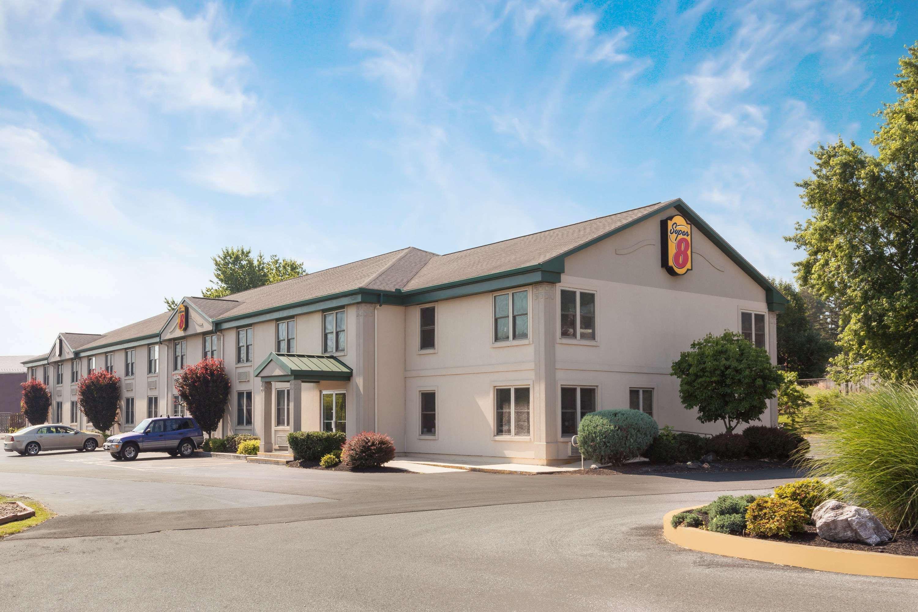 Super 8 By Wyndham Harrisburg Hershey West Extérieur photo